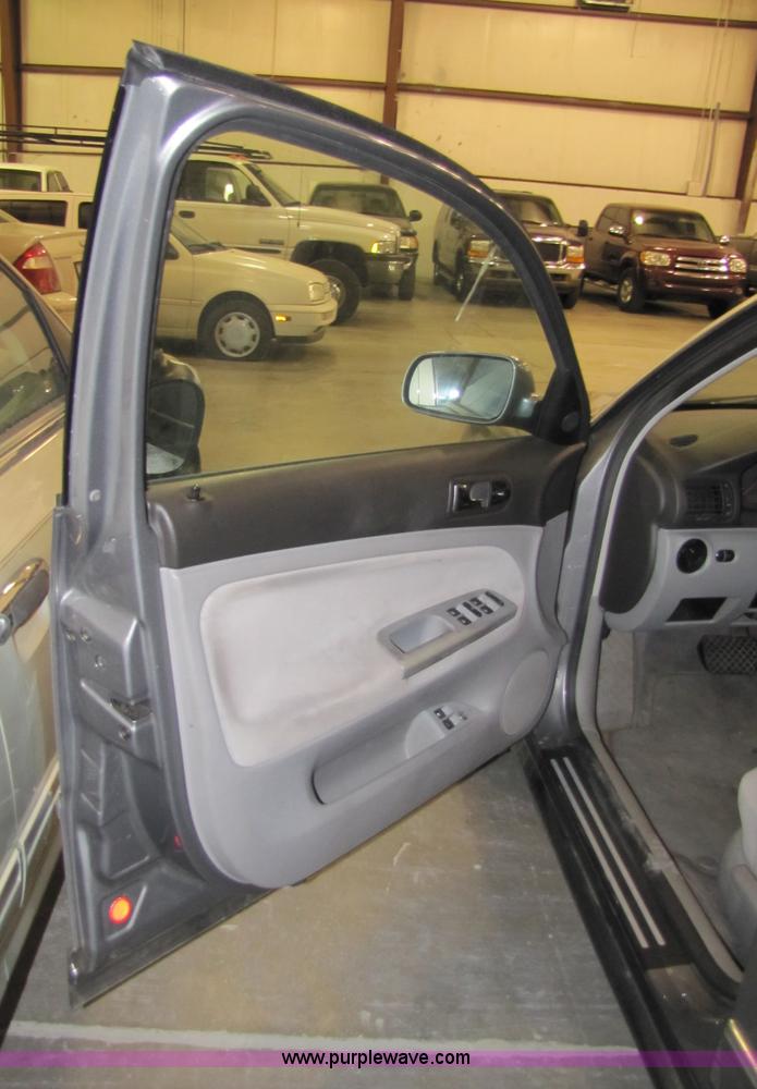 image for item 5324 2002 VW Passat GLS