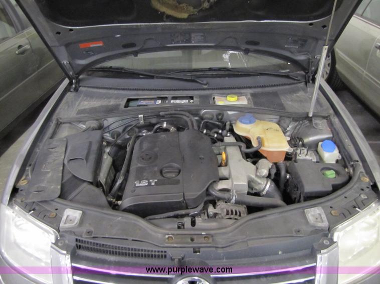 image for item 5324 2002 VW Passat GLS