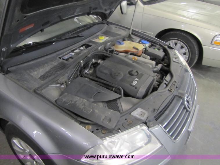 image for item 5324 2002 VW Passat GLS