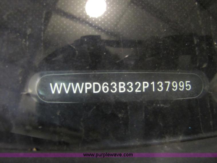 image for item 5324 2002 VW Passat GLS