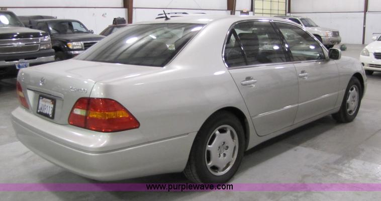 image for item 5325 2002 Lexus LS 430 Non-repairable certificate, parts only