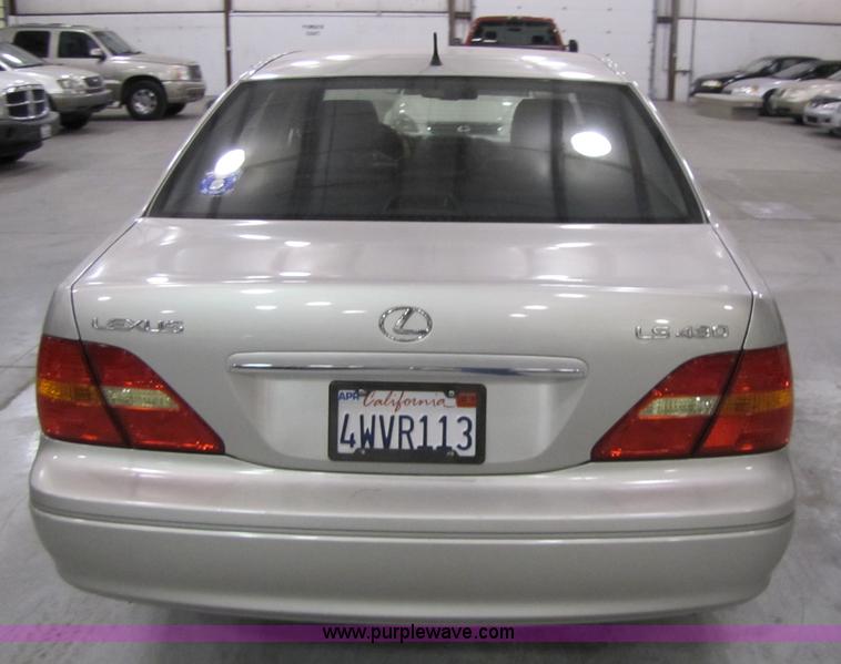 image for item 5325 2002 Lexus LS 430 Non-repairable certificate, parts only