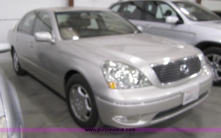 image for item 5325 2002 Lexus LS 430 Non-repairable certificate, parts only