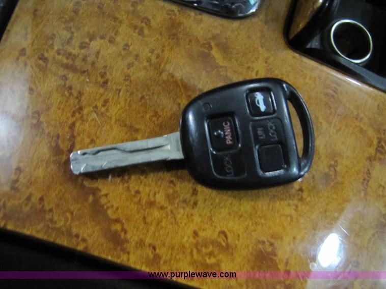 image for item 5325 2002 Lexus LS 430 Non-repairable certificate, parts only