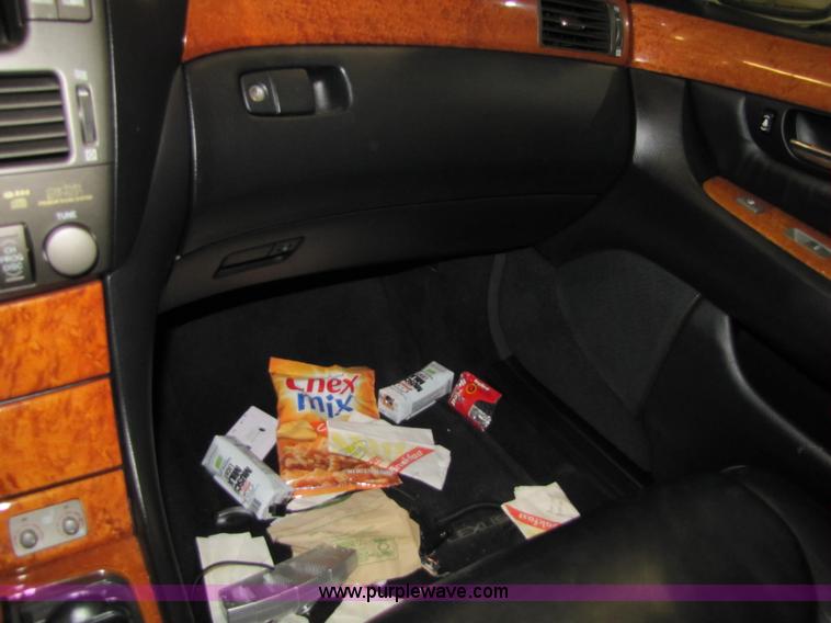 image for item 5325 2002 Lexus LS 430 Non-repairable certificate, parts only