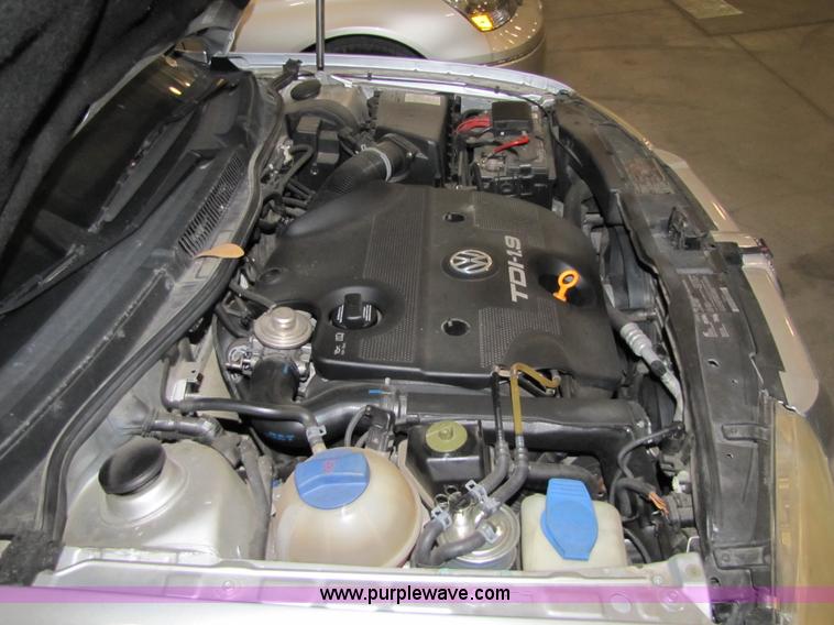 image for item 5327 2003 VW Jetta GL