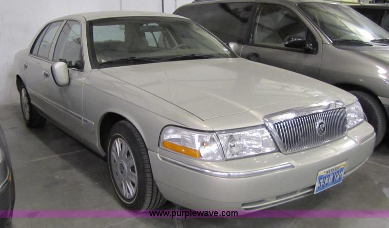 image for item 5328 2004 Mercury Grand Marquis GS