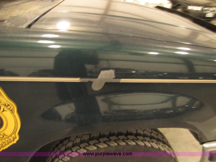 image for item 5329 1994 Ford Explorer XLT SUV