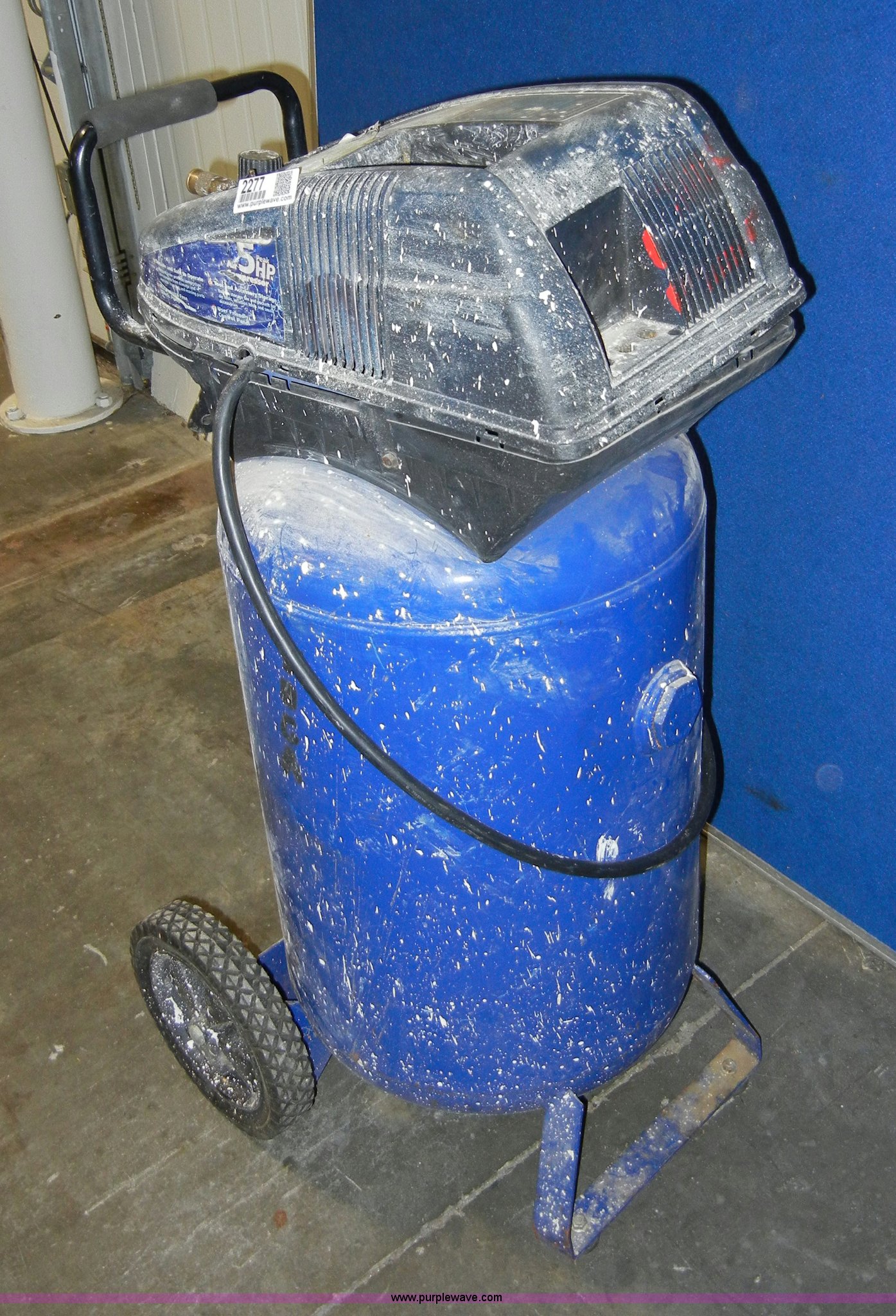 Campbell Hausfeld 22 gallon air compressor in Manhattan, KS | Item 2277 ...