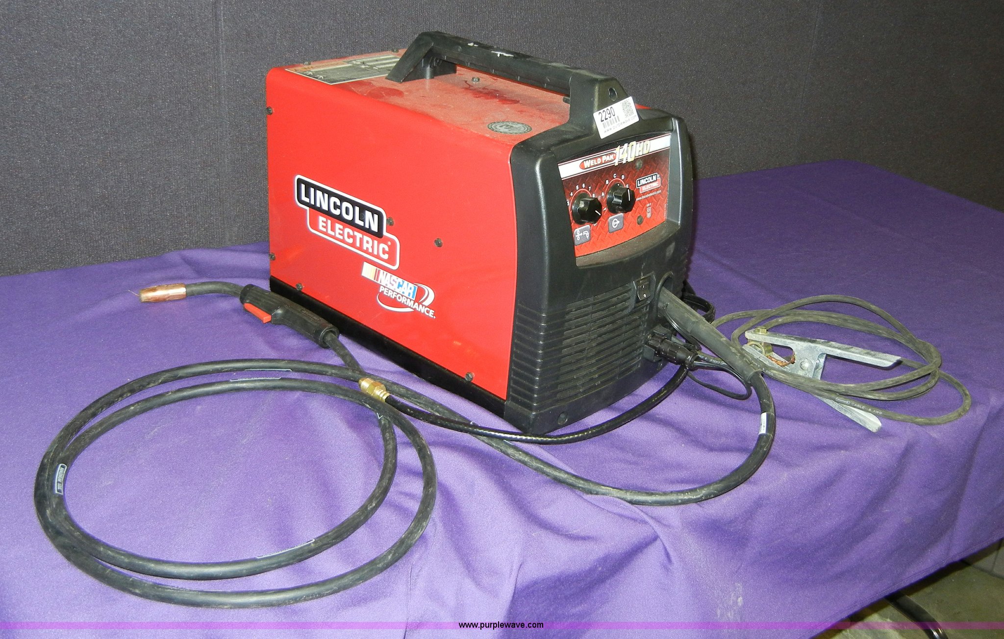 Lincoln Electric Weld Pak 140 HD in Manhattan, KS Item 2290 sold