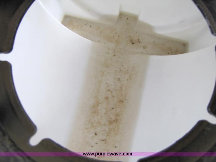 image for item 1004 Banjo 150 gallon ploy tank