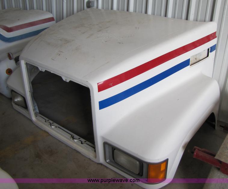 image for item 1012 Mack hood