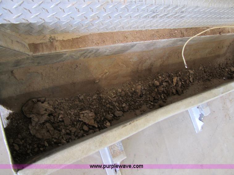 image for item 1015 Merritt aluminum headache rack