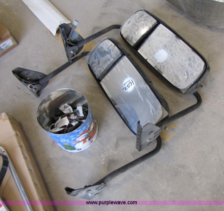 image for item 1016 Assorted International semi parts