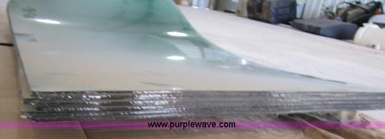 image for item 1016 Assorted International semi parts