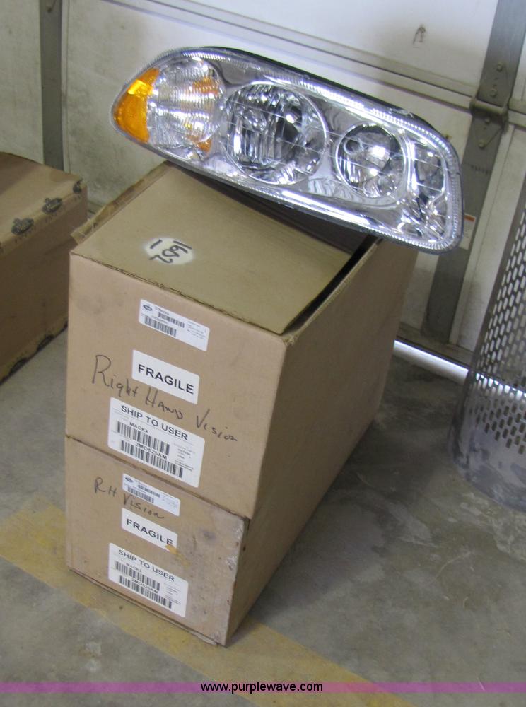 image for item 1017 Assorted Mack semi parts