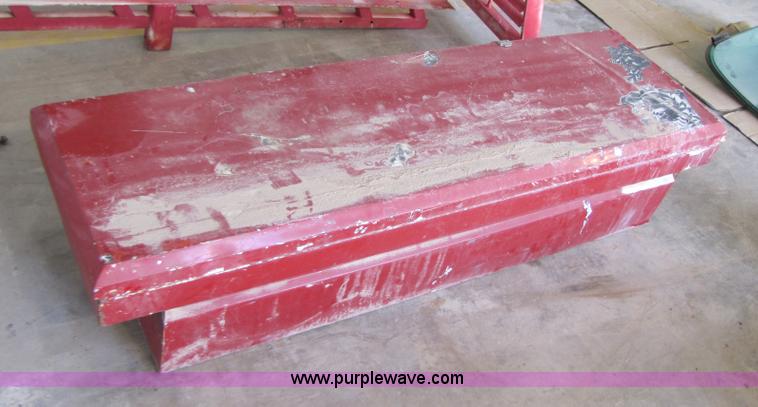 image for item 1018 Headache rack and cross bed toolbox