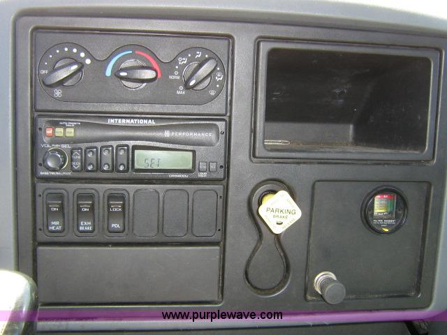 image for item 1657 2003 International 4400 6x4 cab and chassis