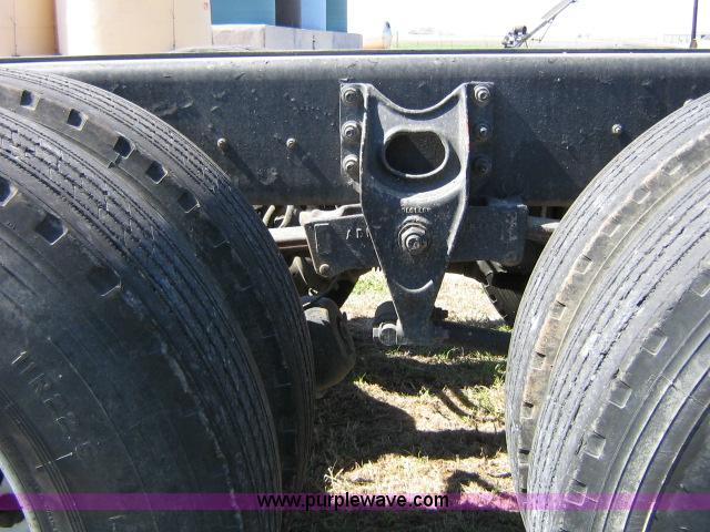 image for item 1657 2003 International 4400 6x4 cab and chassis