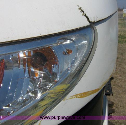 image for item 1657 2003 International 4400 6x4 cab and chassis