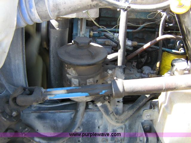 image for item 1657 2003 International 4400 6x4 cab and chassis