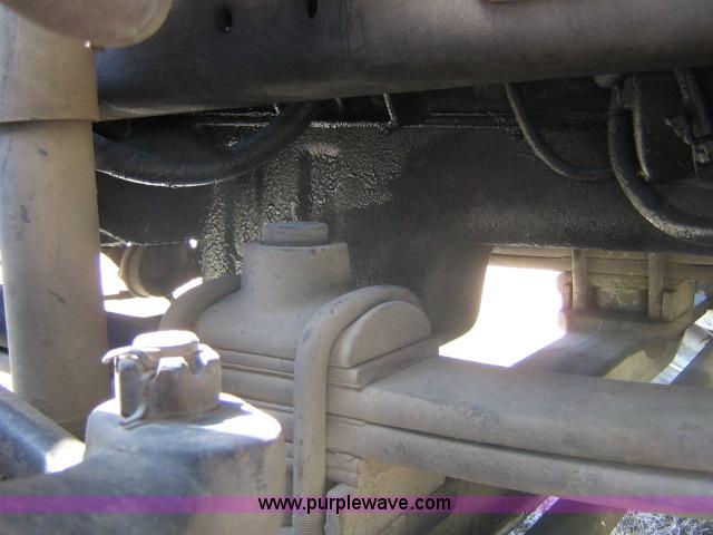 image for item 1657 2003 International 4400 6x4 cab and chassis