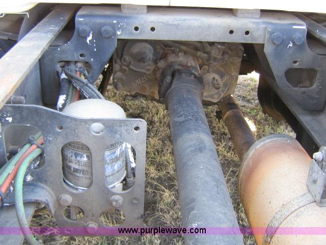 image for item 1657 2003 International 4400 6x4 cab and chassis