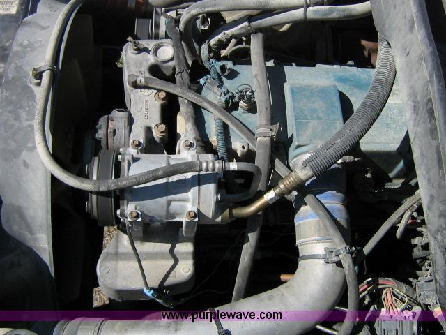 image for item 1657 2003 International 4400 6x4 cab and chassis