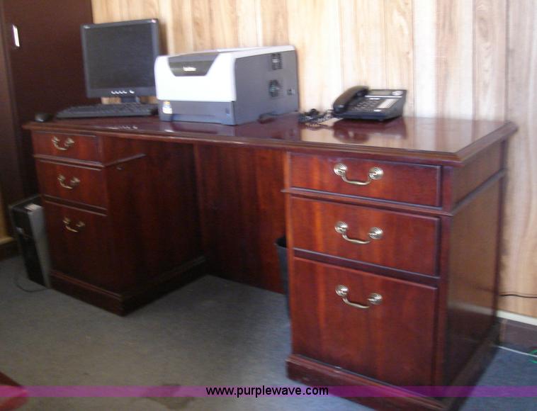 image for item 2001 Morgan office building