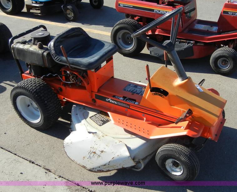 image for item 2283 Ariens riding mower