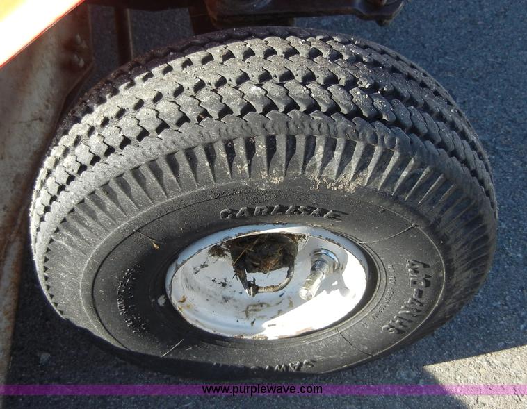 image for item 2283 Ariens riding mower