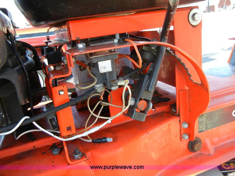image for item 2283 Ariens riding mower