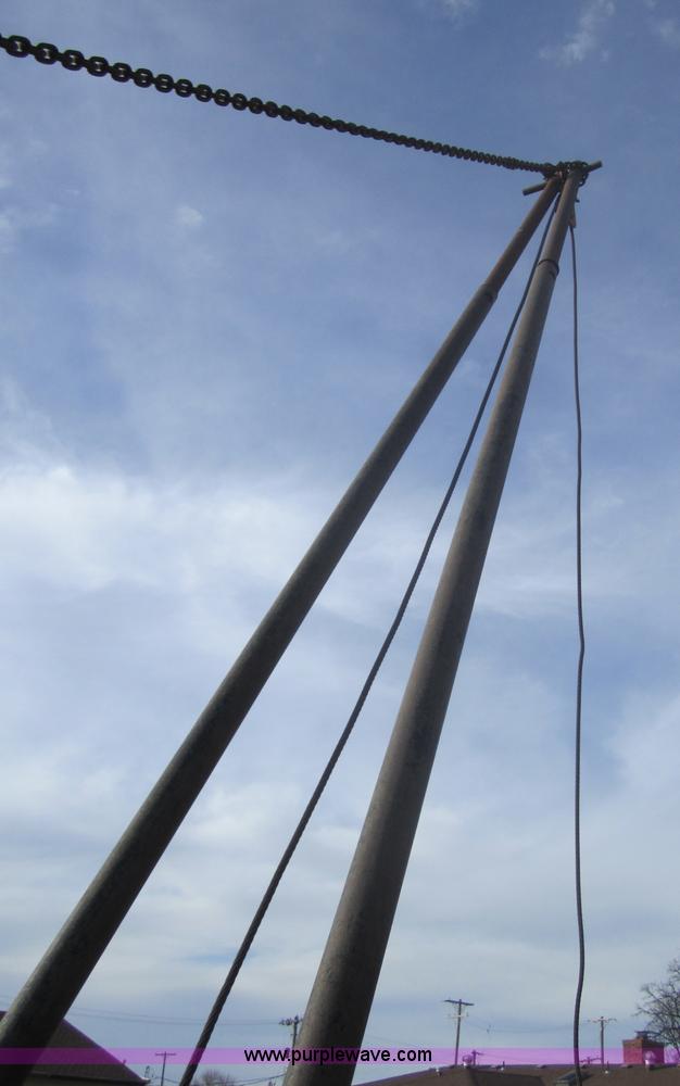 image for item 3147 1968 Ford F750 heavy truck