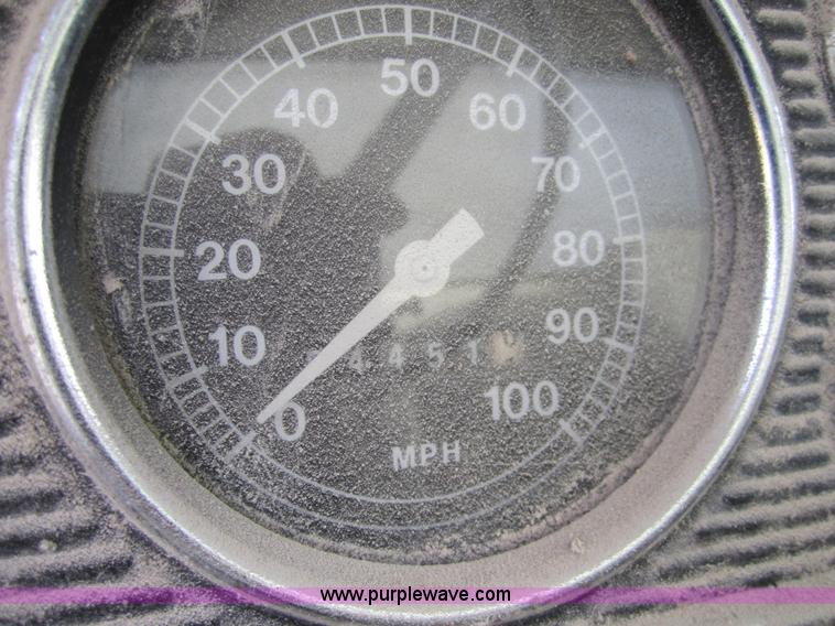 image for item 3148 1975 Ford F750 dump truck with dust tank