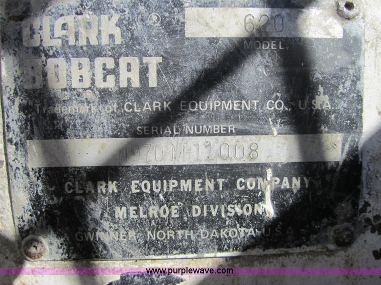 image for item 3149 Bobcat 620 skid steer