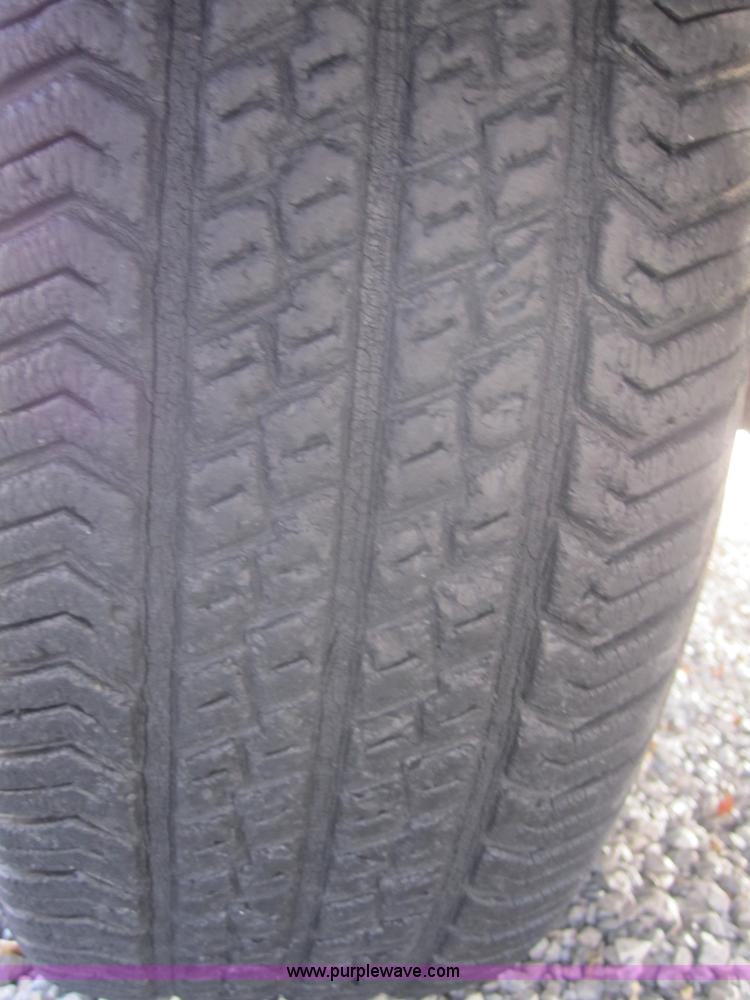 image for item 3180 1988 Chevrolet 1500 Cheyenne pickup truck