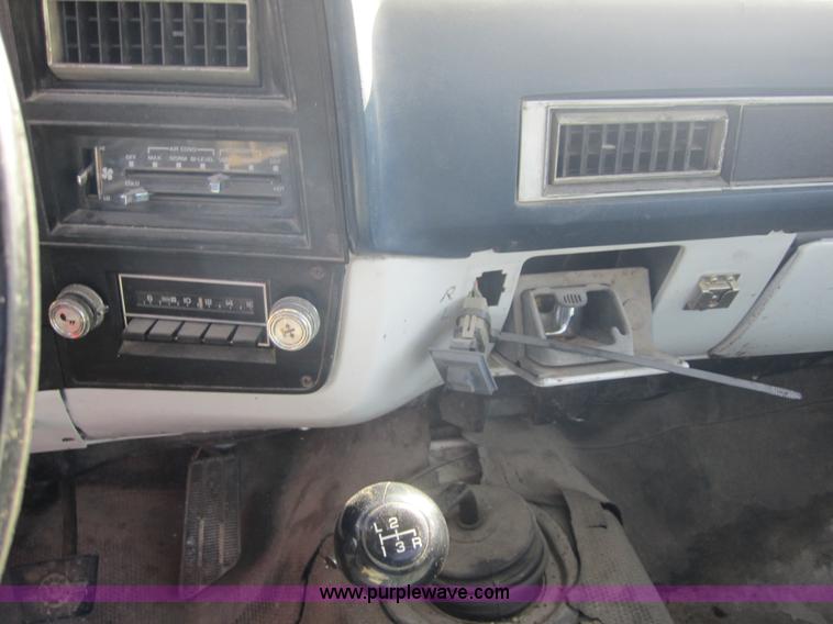 image for item 3184 1982 Chevrolet C30 Custom Deluxe flatbed pickup truck