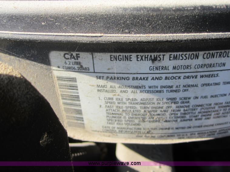 image for item 3184 1982 Chevrolet C30 Custom Deluxe flatbed pickup truck