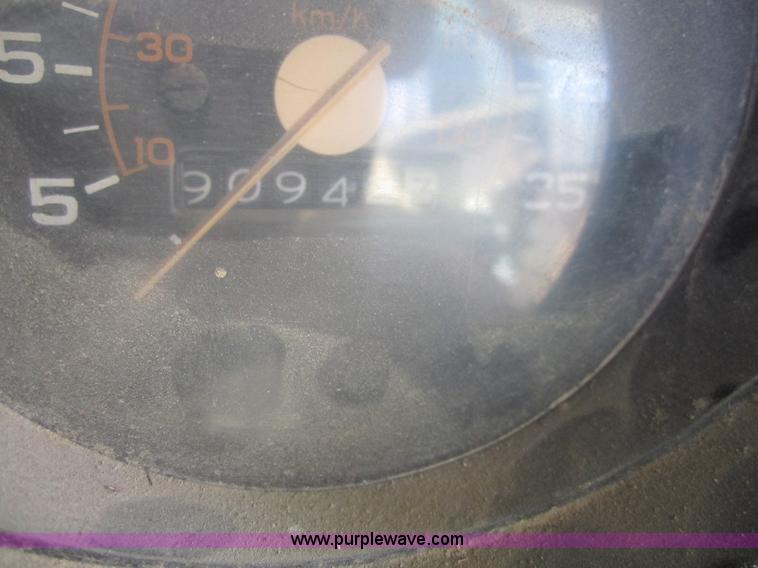 image for item 3186 1981 Chevrolet C30 Custom Deluxe flatbed pickup truck