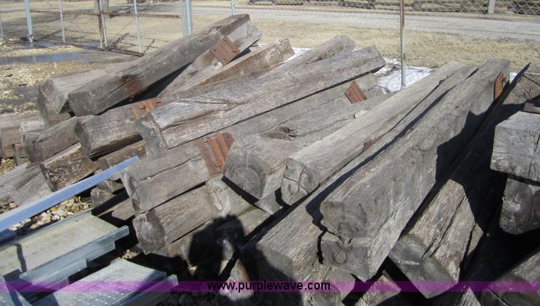 image for item 3194 Approx 100 railroad ties