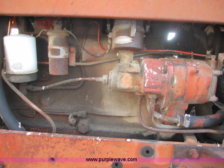 image for item 3203 Allis Chalmers D17 tractor