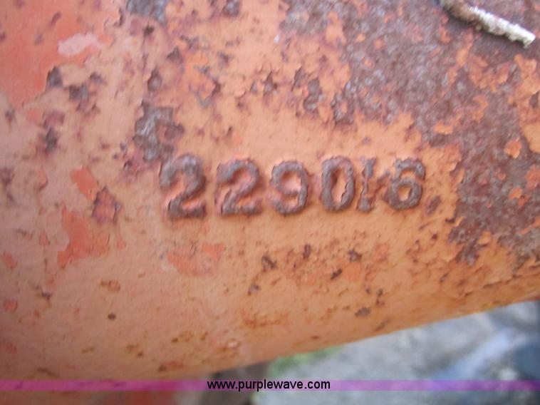 image for item 3203 Allis Chalmers D17 tractor