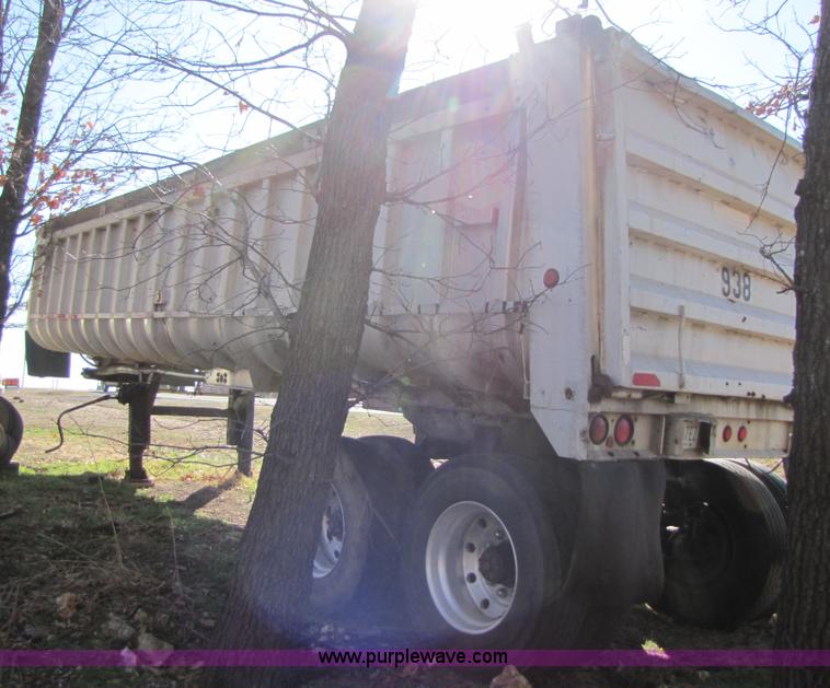 image for item 3544 1979 Fruehauf 30' aluminum end dump semi trailer