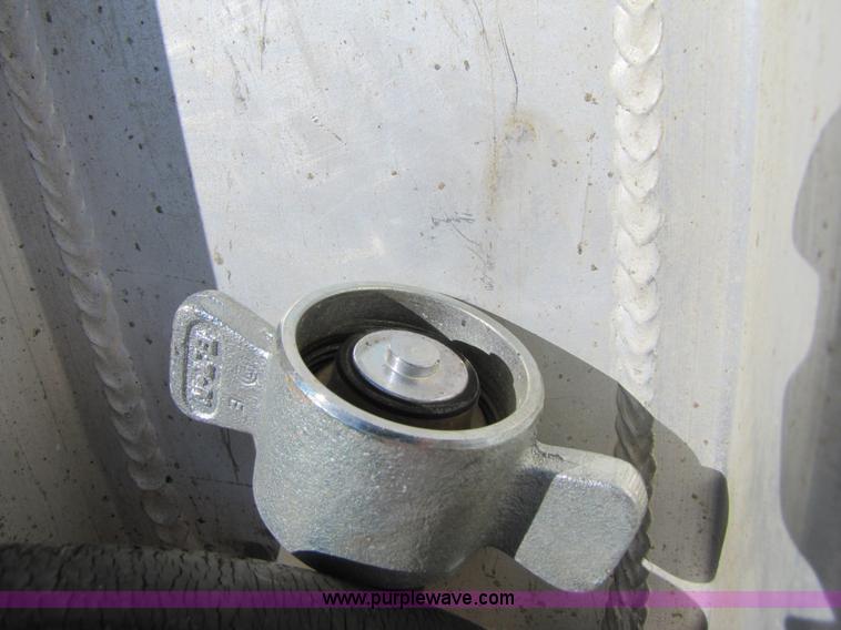 image for item 3544 1979 Fruehauf 30' aluminum end dump semi trailer