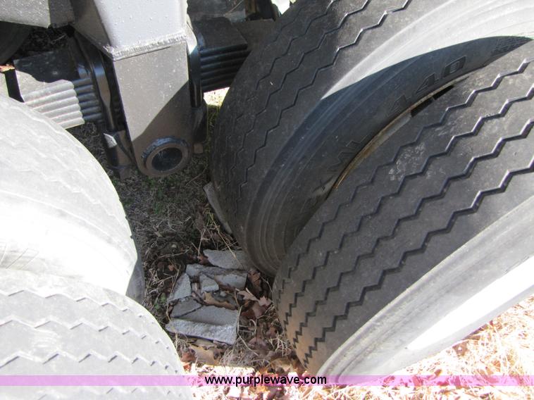 image for item 3544 1979 Fruehauf 30' aluminum end dump semi trailer