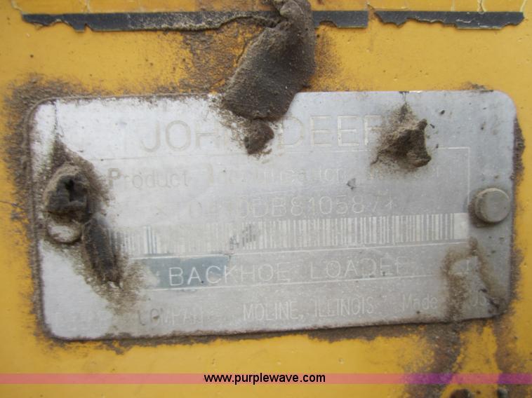 image for item 3691 1997 John Deere 410D backhoe