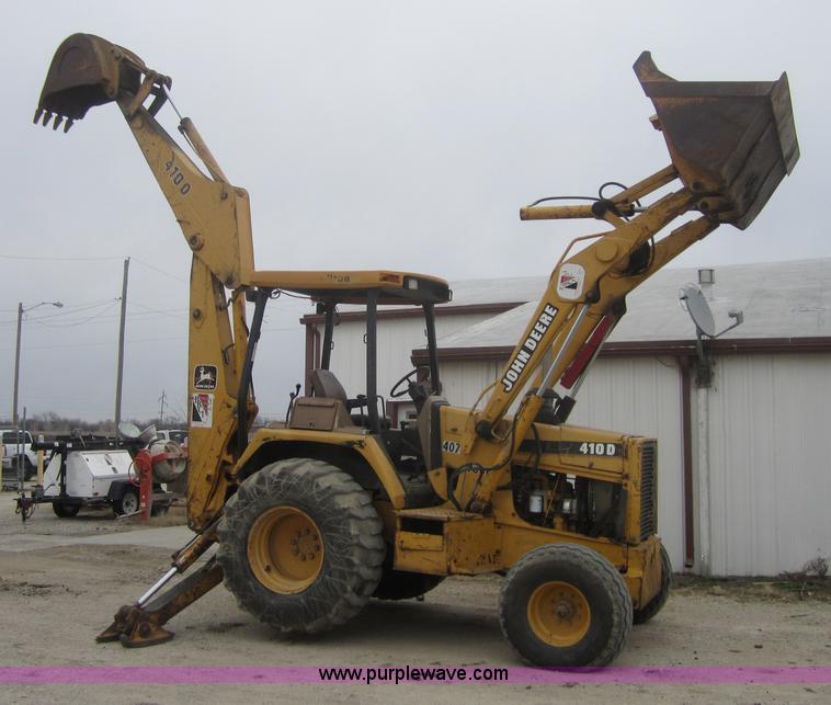 image for item 3691 1997 John Deere 410D backhoe