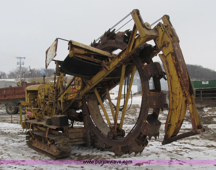 image for item 4043 1968 Cleveland V110 wheel trencher