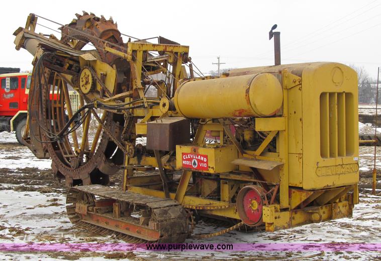 image for item 4043 1968 Cleveland V110 wheel trencher