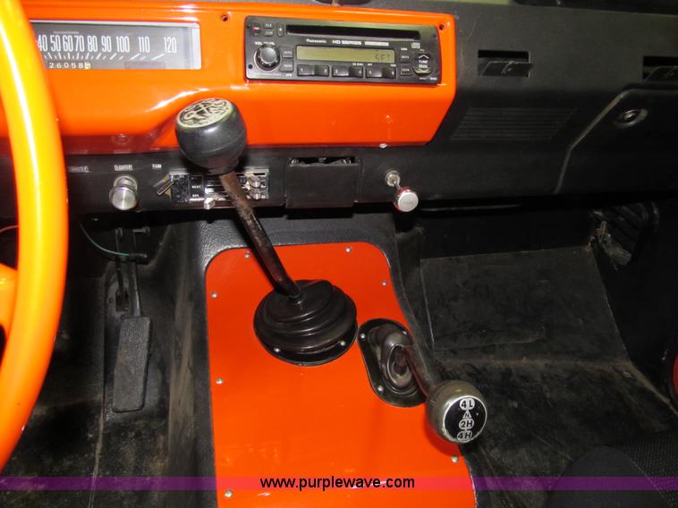 image for item 4052 1971 International Scout II